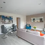 דירה Ifsc Townhouse