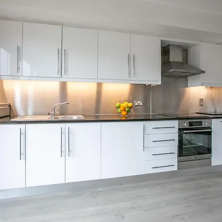 Ifsc Townhouse شقة *