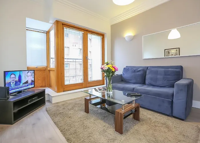 Ifsc Townhouse Апартаменты