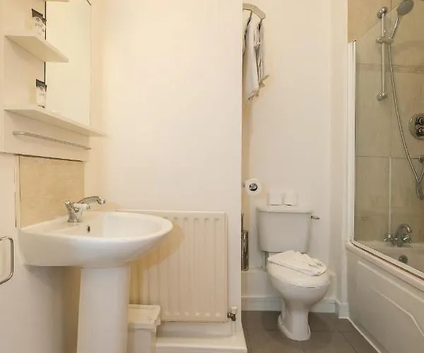 Ifsc Townhouse Апартаменты *