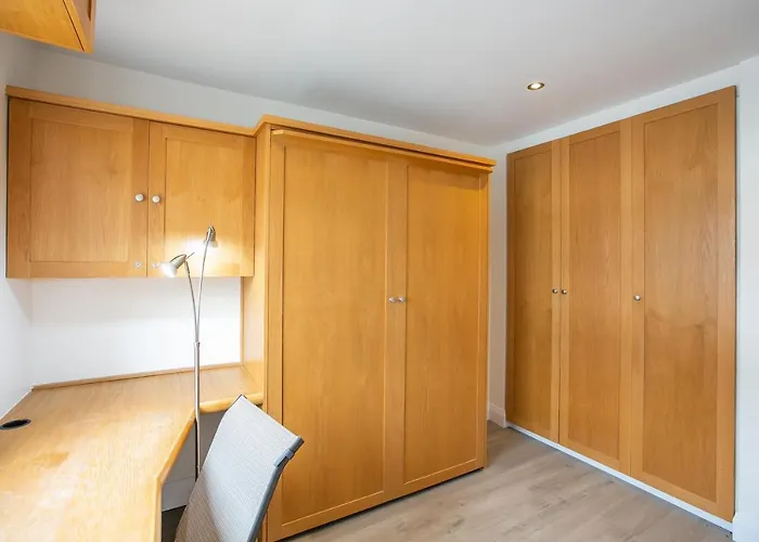 Апартаменты Ifsc Townhouse