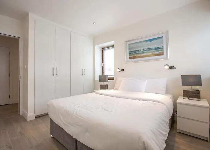 Апартаменты Ifsc Townhouse