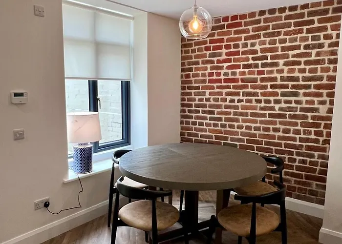 Апартаменты Ifsc Townhouse *