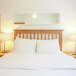 Ifsc Townhouse *